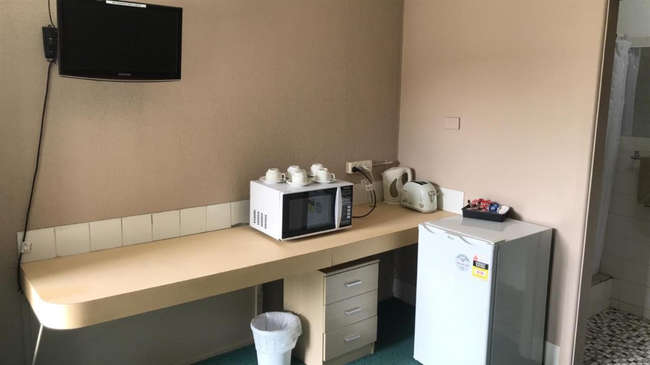 Manning River Motel تاري المظهر الخارجي الصورة